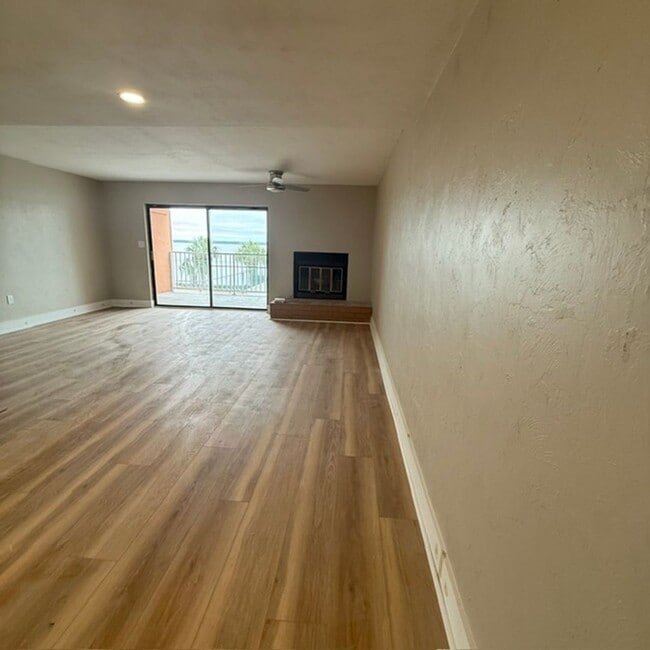 Photo - Bay Front Condo for Rent