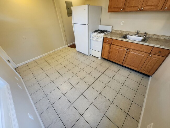 Photo - 2 Bed 1 Bath Apartment In Loch Sheldrake Unidad 6