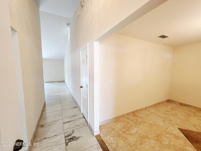 Photo - 6504 Crimson Leaf Ln