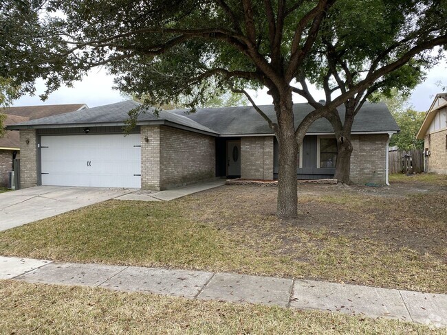 Building Photo - NICE 3/2 IN SCHERTZ-CIBOLO RIGHT OFF IH-35 Rental