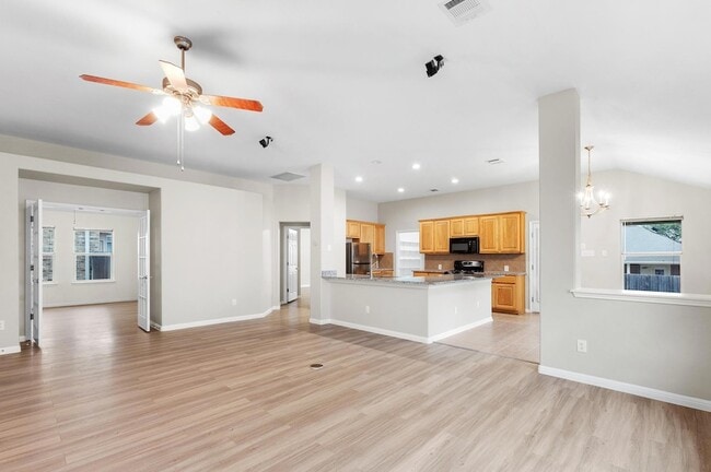 Photo - 2205 Speidel Dr