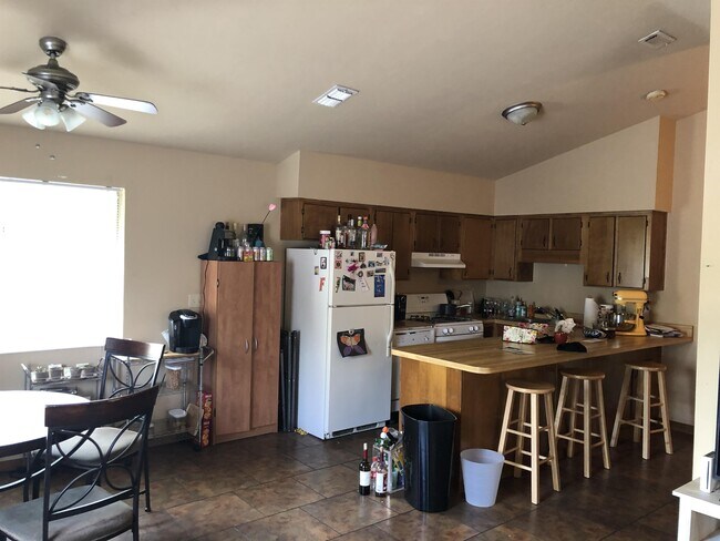 Photo - 1143 SW 9th Ave