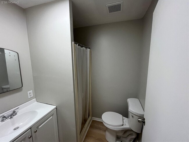 Photo - 201 Main St Unidad 5