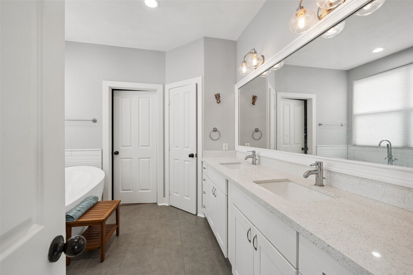 Photo - 1317 Bomar St