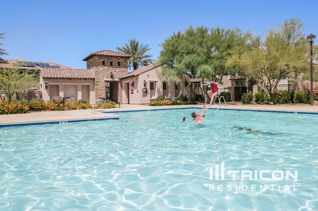 Photo - 12564 W Hummingbird Terrace