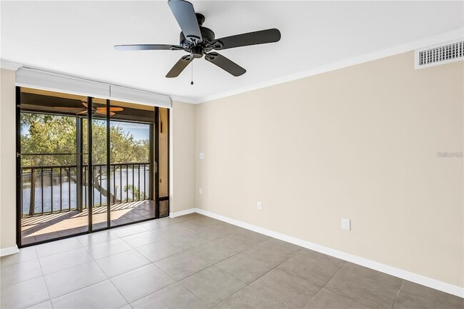 Photo - 1320 Pasadena Ave S Unidad 203