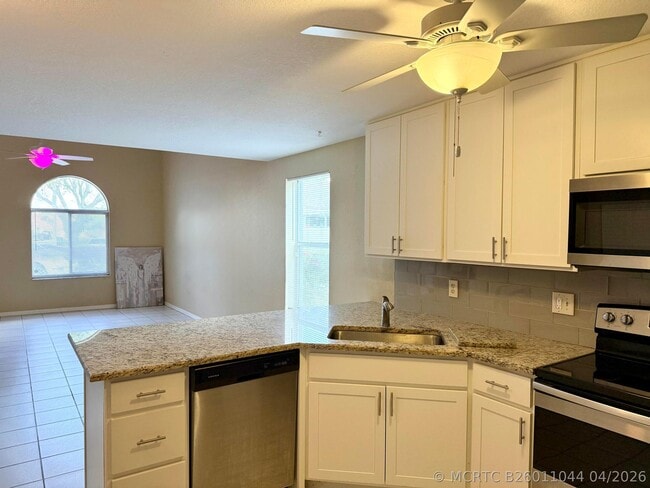 13614 Yarmouth Ct