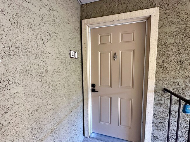 Photo - 2 BEDROOM 2 BATH FULLY REMODELED CONDO IN ... Unidad 400