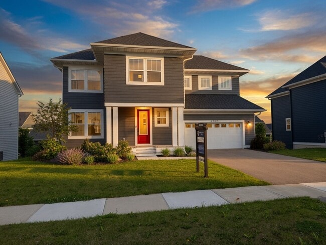Building Photo - Gorgeous 3bed 3bath Home, Nestled in The Desirable Harvest West Neighborhood of Chaska