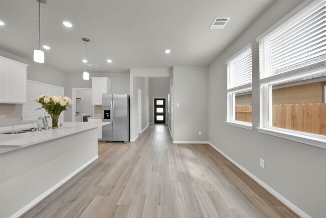 Photo - 213 Harper Ridge Dr