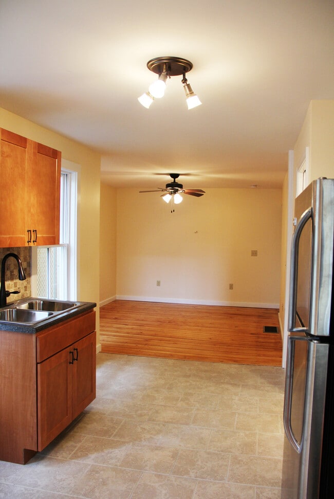 Photo - 39 Peru St Unit APT 1