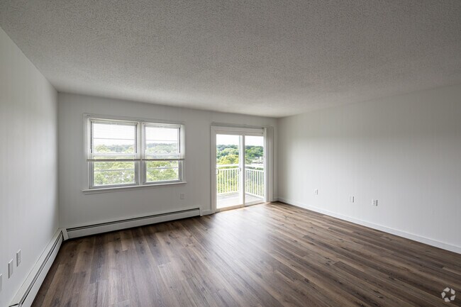 2BR, 1BA - 1,000SF - Living Room