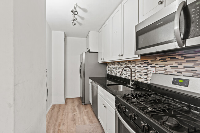 Photo - 225 St Pauls Ave Apartment Unit 3B