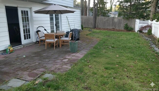 Photo - 461 Gibbs Pond Rd