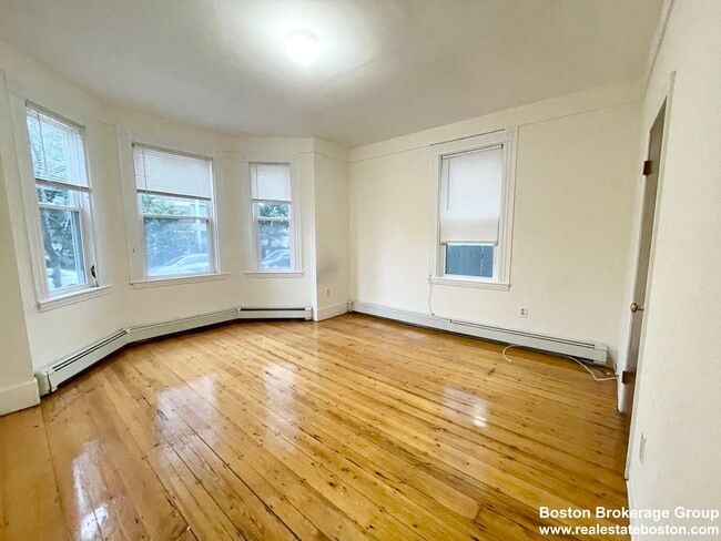 1572 Tremont St Unit 3