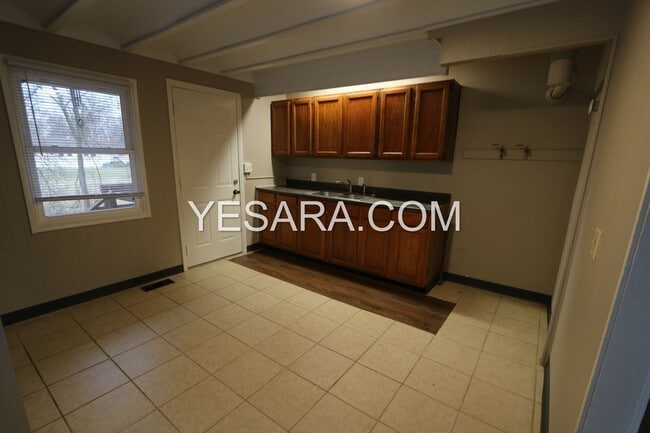 Photo - 112-112 Melrose Ct Unit 110