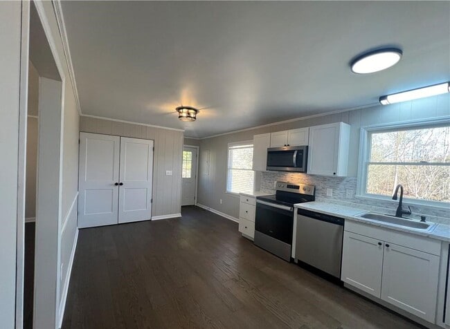 Photo - 340 Vista Ln