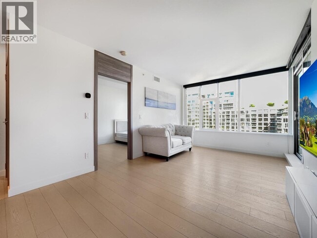 Photo - 3300 Ketcheson Rd Unité 9xx