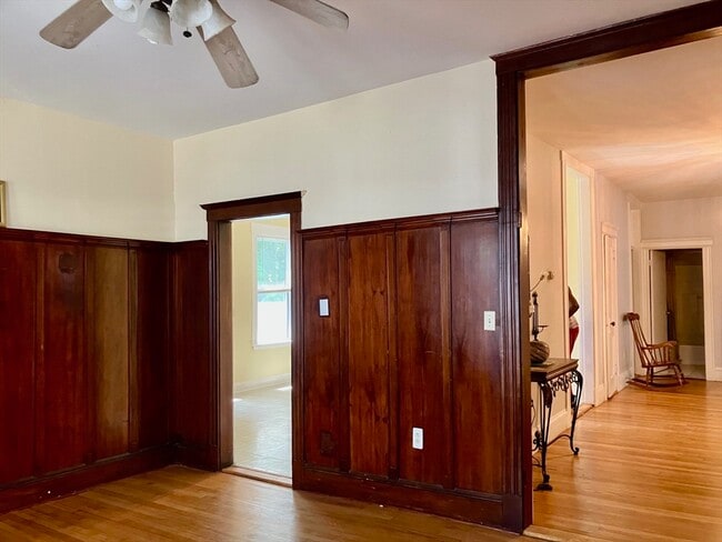 Photo - 230 Callender St Unit 2
