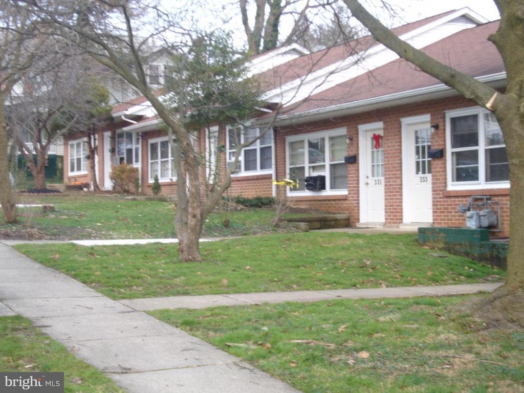 Photo - 335 Marshall St Unit A
