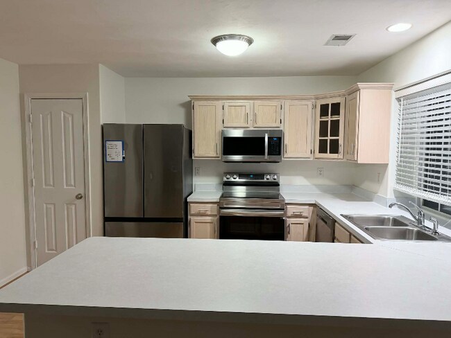 Photo - 5425 Port Royal Dr