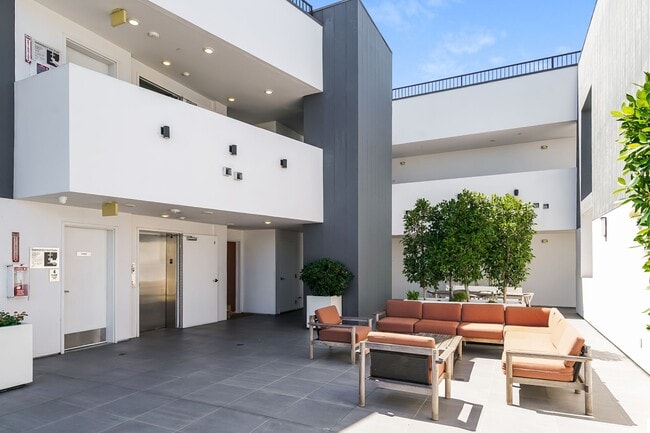 Photo - Gramercy Terrace