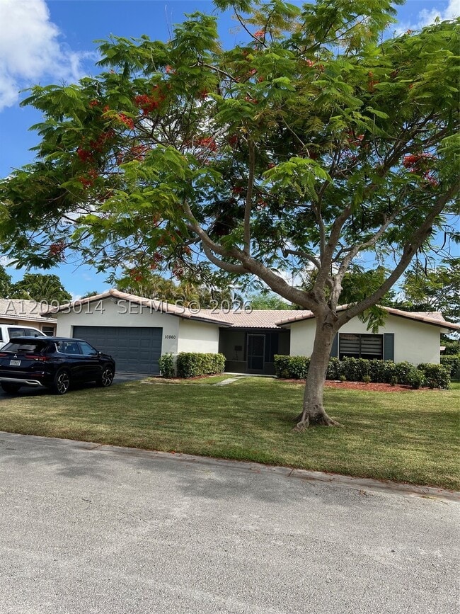 10860 NW 40th St