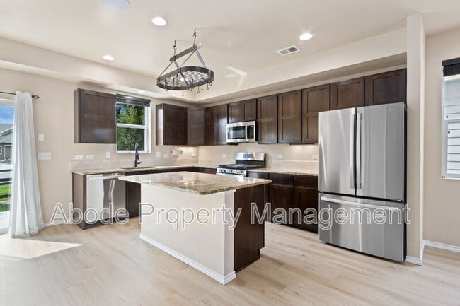 Photo - 311 Newaygo Dr