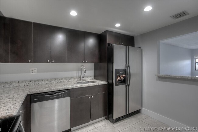 Photo - 303 Racquet Club Rd Unit 312
