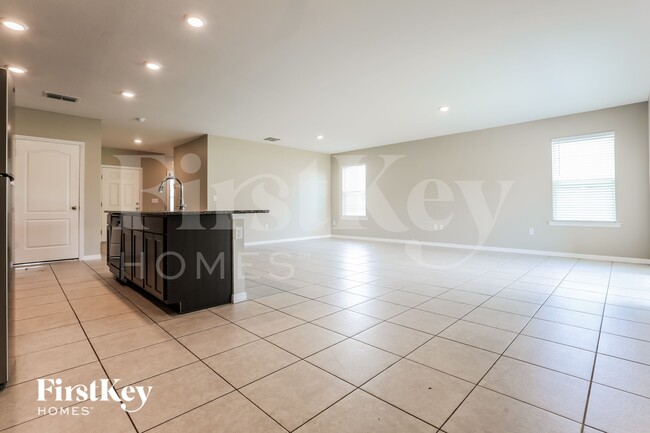 Photo - 23338 Moorhead Ave