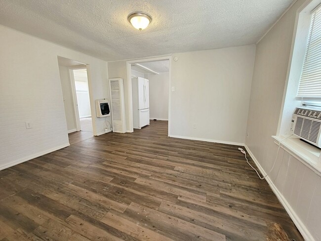 Photo - 1717 47th St Unit B