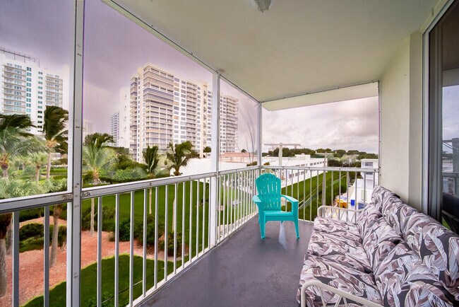Photo - 3600 N Ocean Dr Unit 421