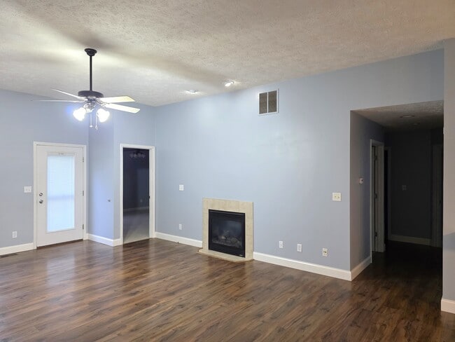 Photo - 2910 Kipling Ct