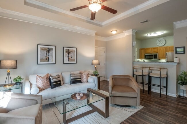 Photo - Cambridge Square