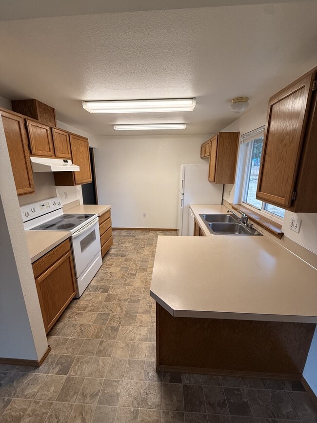 Photo - 7523 48th Ln SE