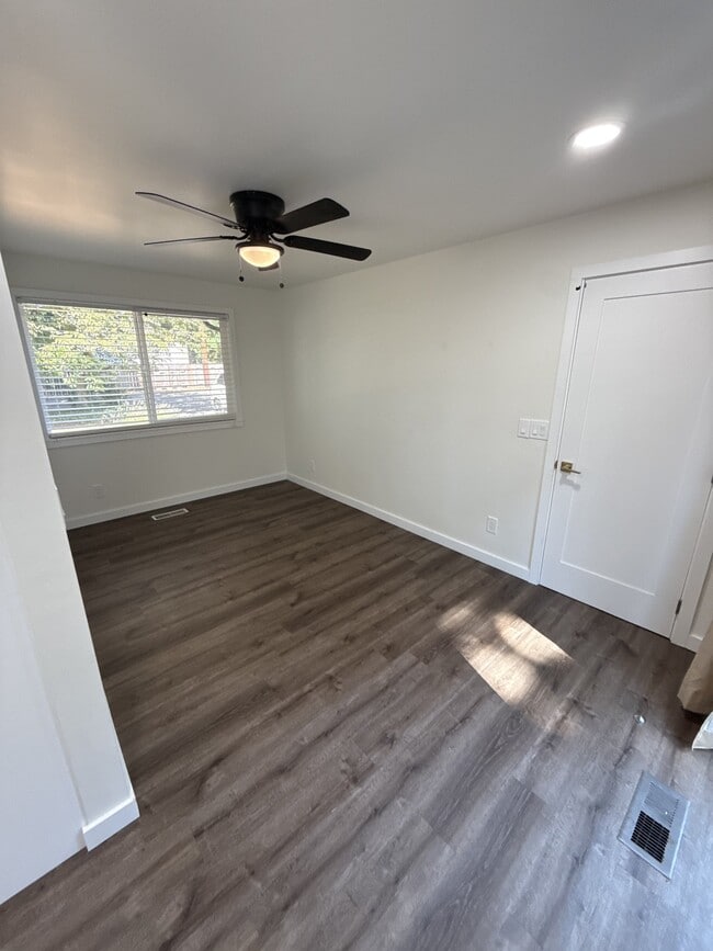 Photo - 4239 S 184th Pl
