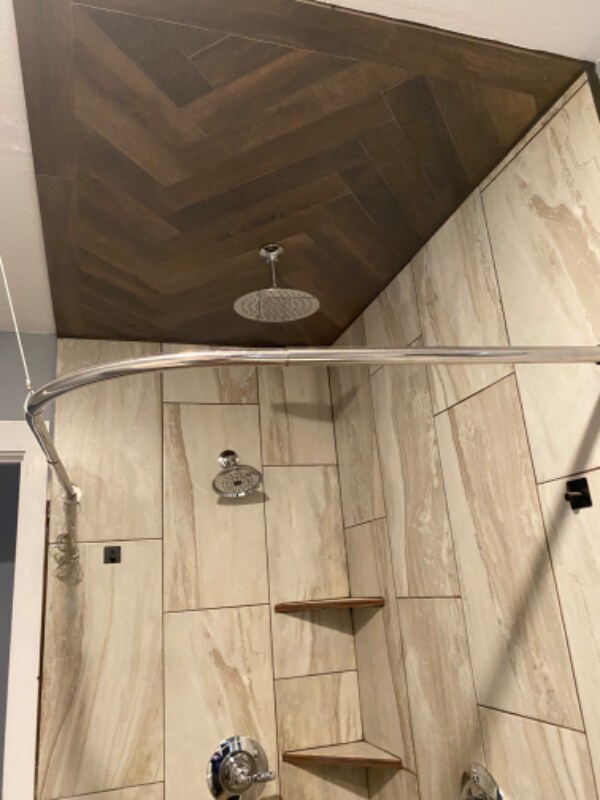 Photo - 2211 King St