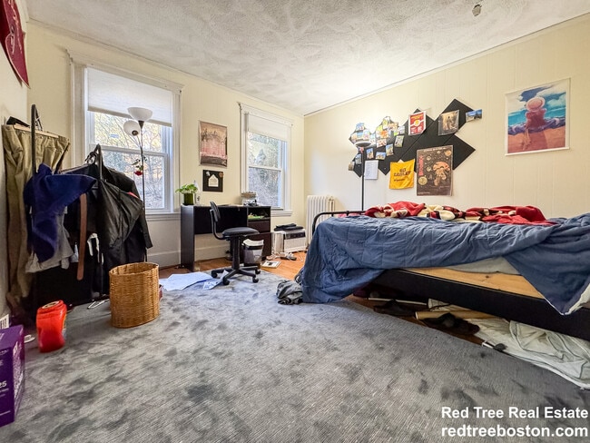 28 Manet Rd