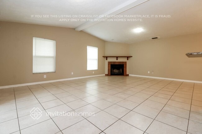 Photo - 419 SW 39th Terrace