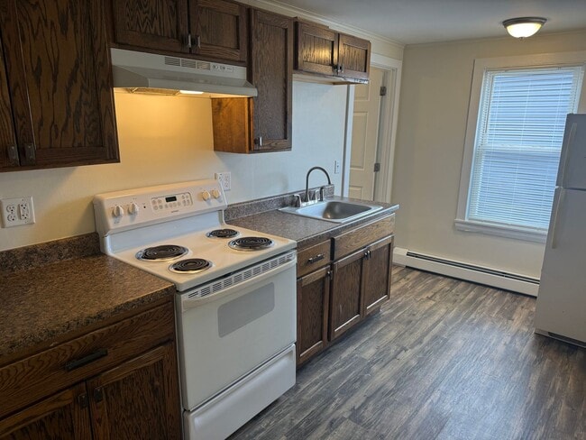 Building Photo - 20 Washington Ave Unit 1