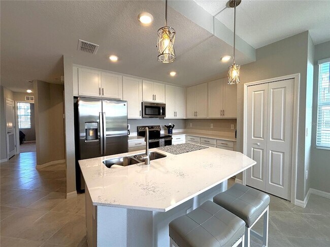 Photo - 17560 Opal Sand Dr Unit 201