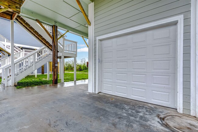 Photo - 1040 Johnson Rd