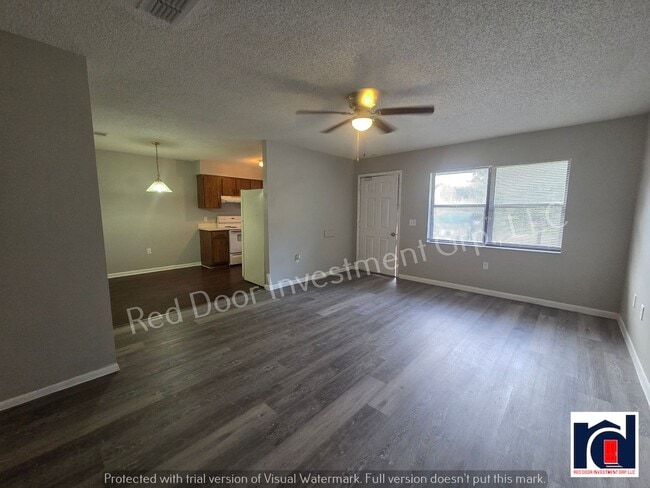 Building Photo - 3831 NE 41st St Unit 3831 NE 41st St. A Rental