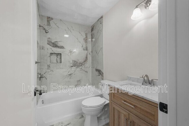 Photo - 183 Congress Ave