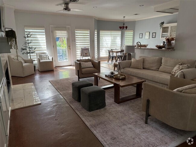 Building Photo - 4101 Idlewild Rd Rental
