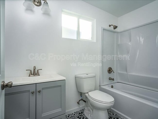 Photo - 780 Amador Ave Unit D