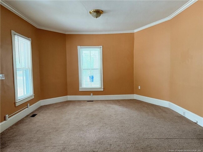 Photo - 300 Highland Ave