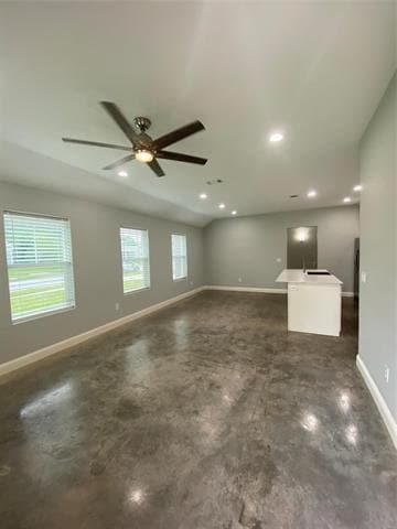 Photo - 1004 S Armstrong Ave