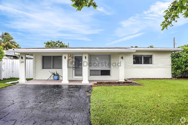 Building Photo - 241 NE 48th Ct Rental
