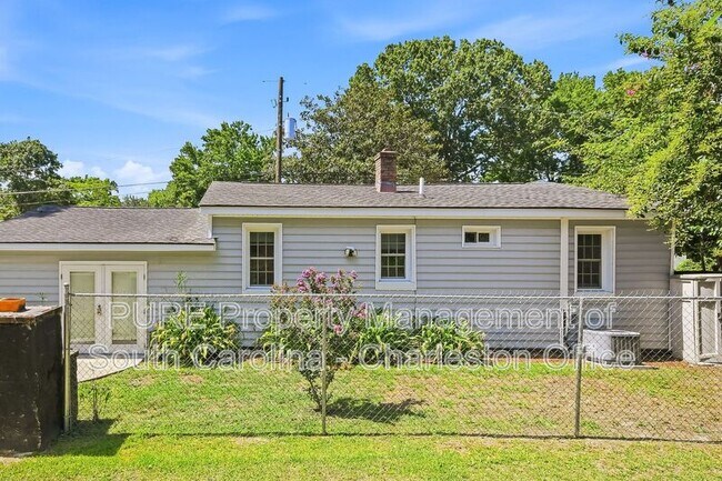 1133 Brody Ave